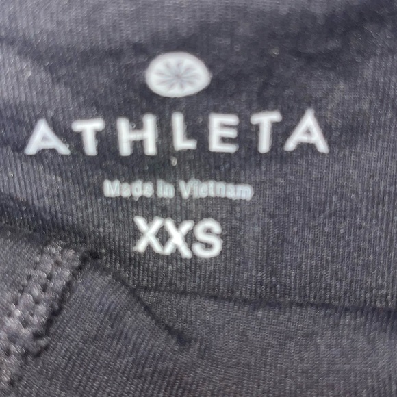 ATHLETA Black Be Free Knicker Capri Athletic Leggings - Picture 6 of 6
